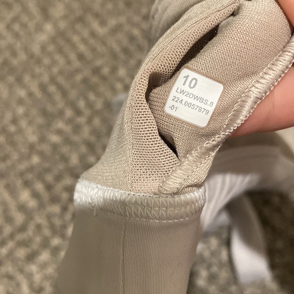 Lululemon Envital Bra - Picture 4 of 7